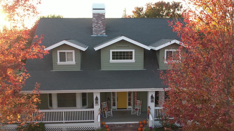 Asphalt Shingles Roofing in Hettinger, ND